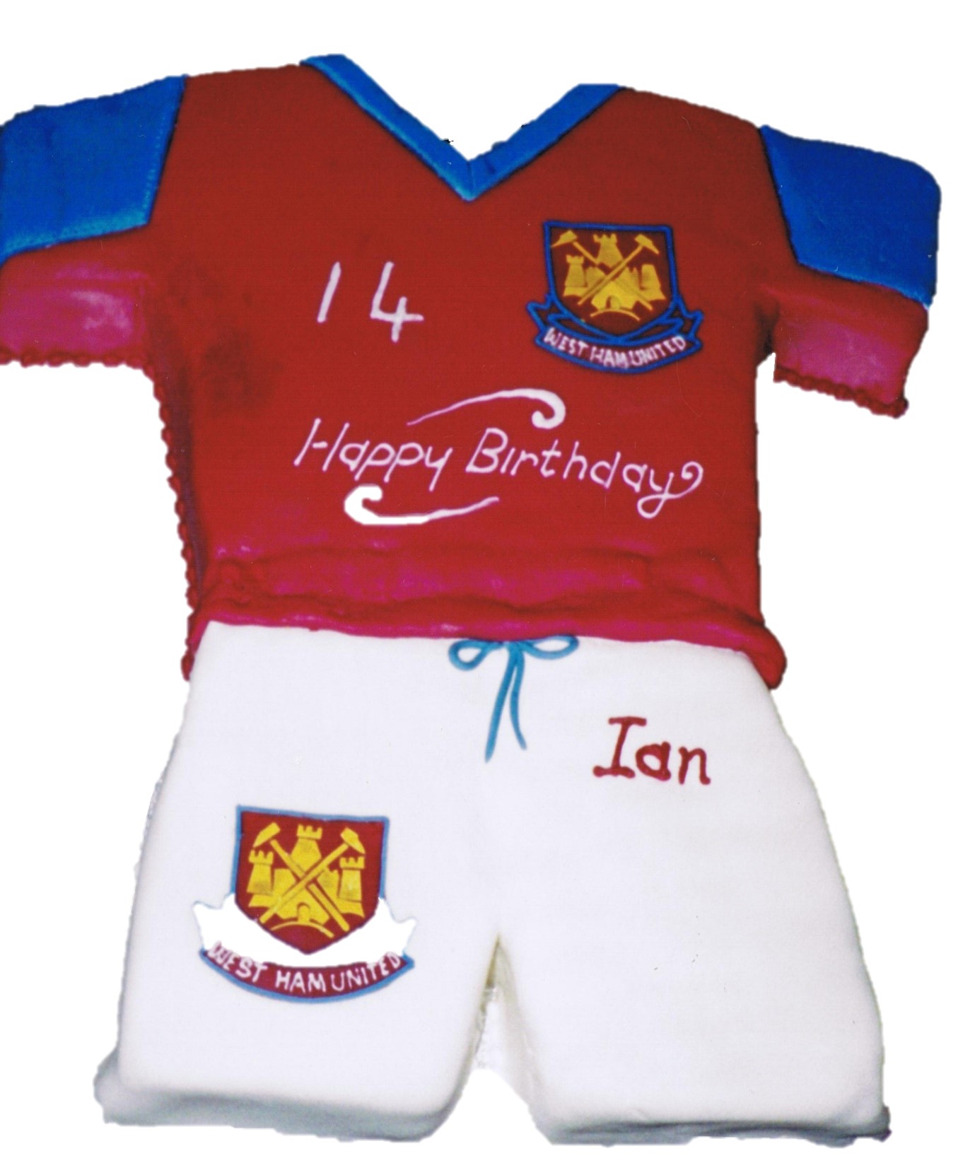 football-shirt-cake